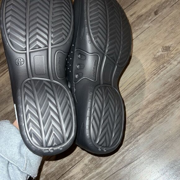 women's clogs  - Picture 2 of 2